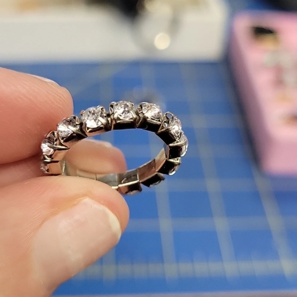Rhinestone Stretch Silver Tone Ring